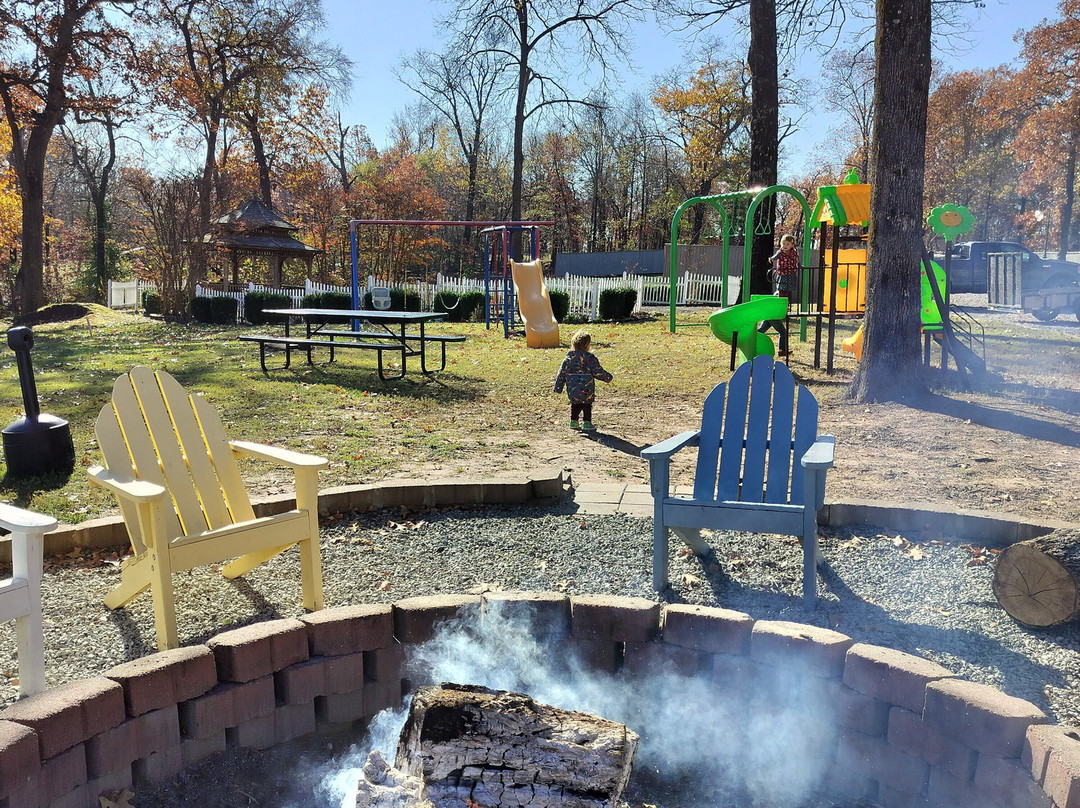 Candlewyck Cove Resort主图