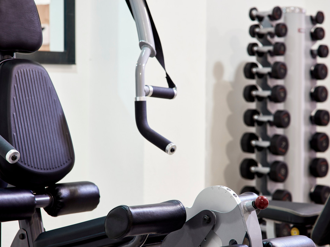 圣托米玛拉假日酒店主图