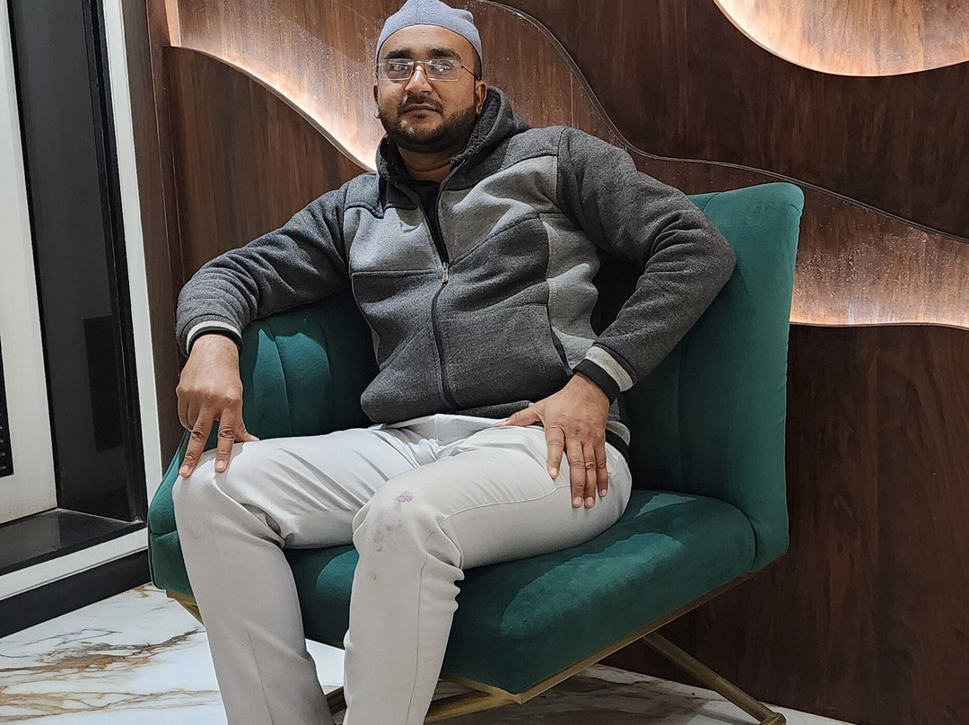 Hotel Madni Royale主图