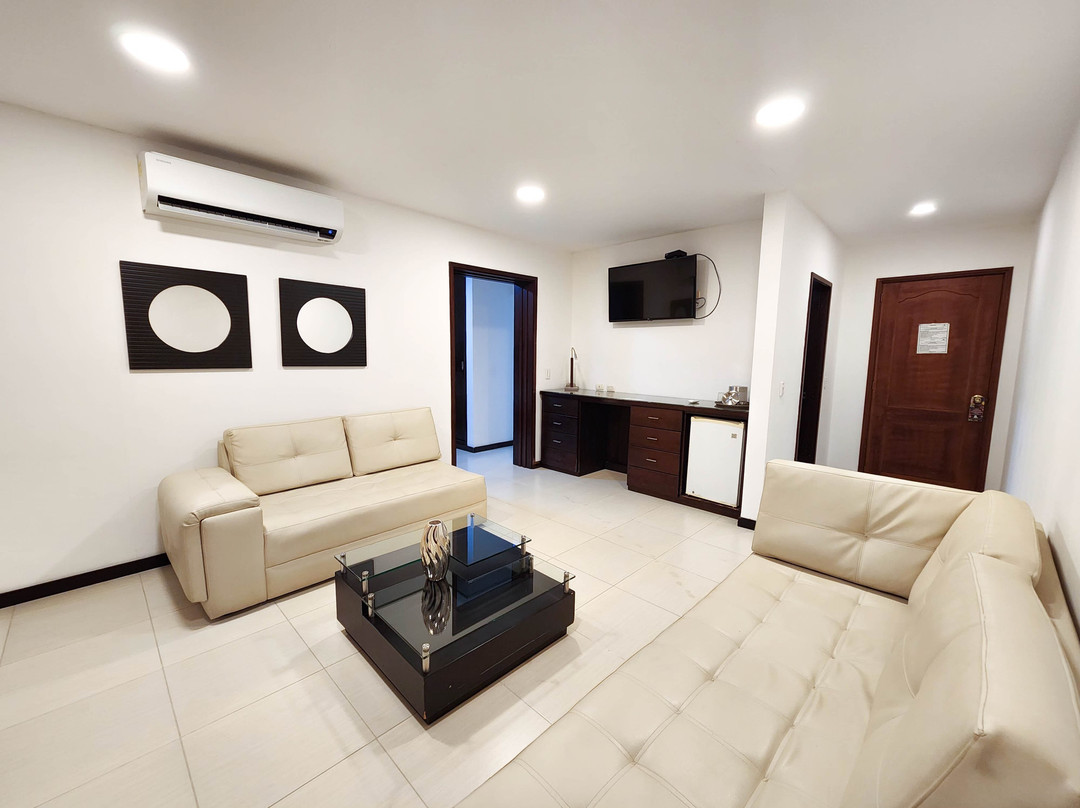 Hotel Anaconda主图