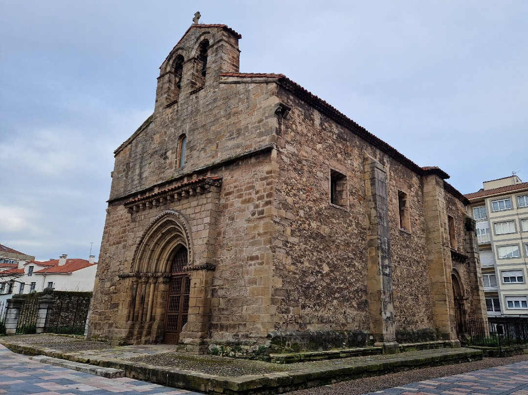 Iglesia Vieja de Sabugo-阿维莱斯必去景点