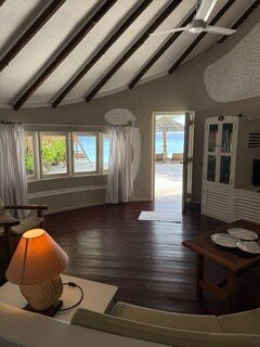 尼卡岛度假村主图