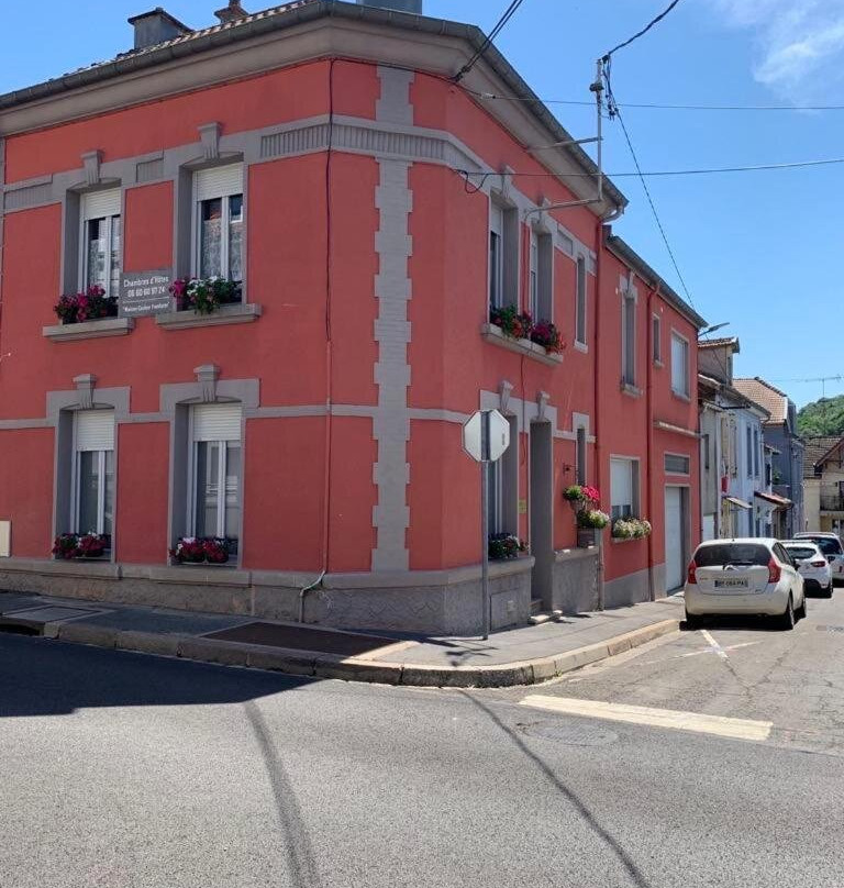 Couleur Framboise