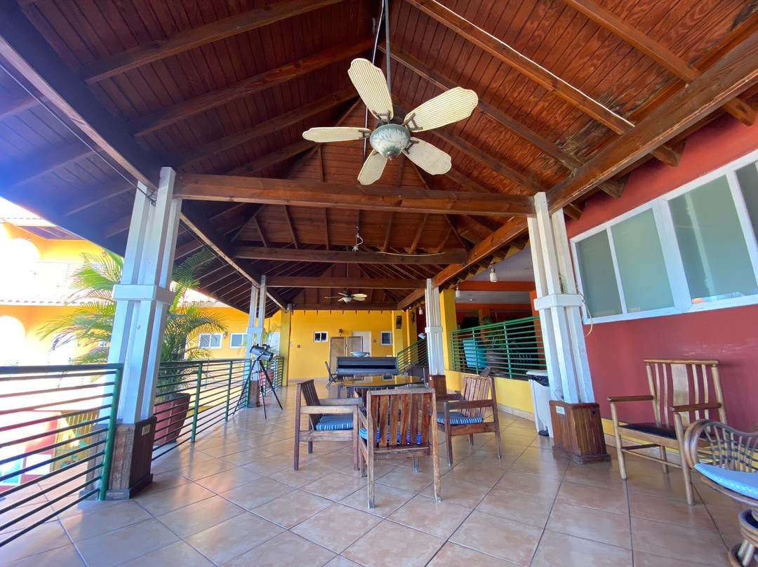 Altamont West Hotel主图