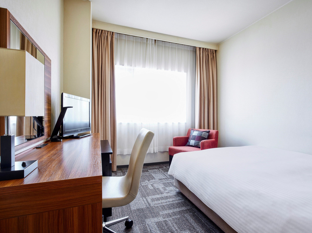 Royal Pines Hotel Chiba主图