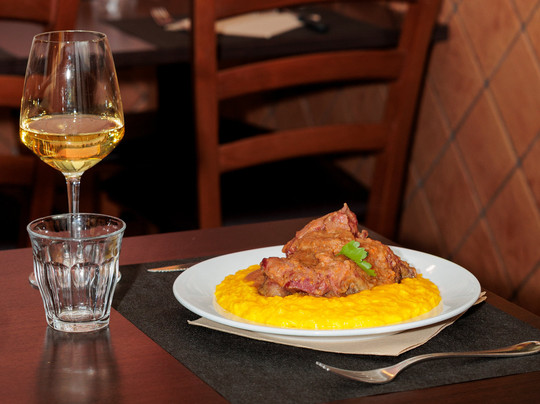 Trattoria Fà Ballà L'Oeucc主图