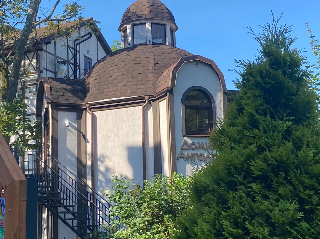 Museum Domik Angelov-泽列诺格拉茨克必去景点