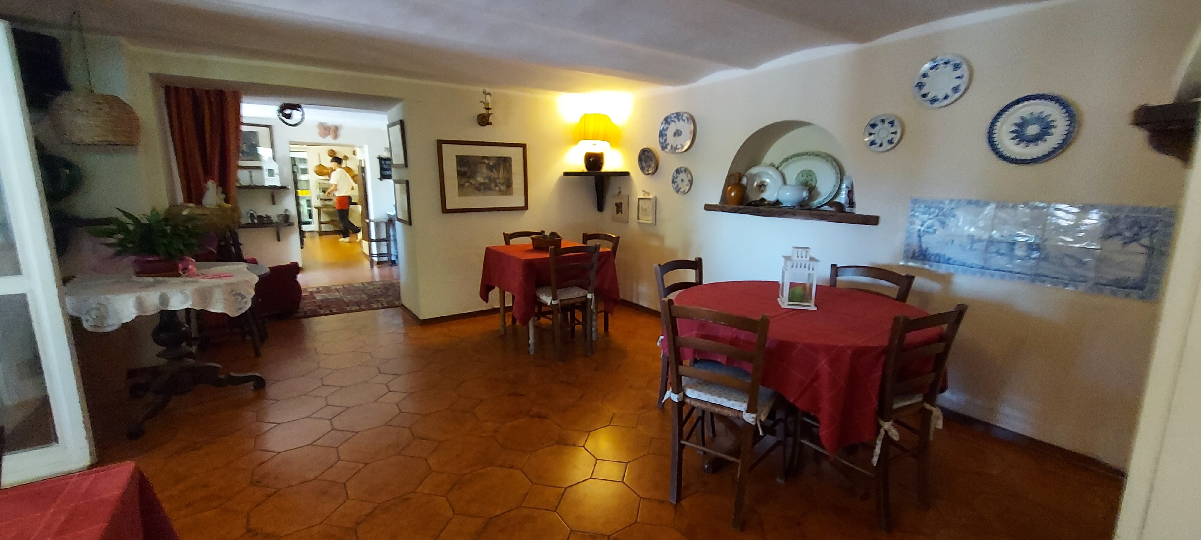 Agriturismo Le Camelie-餐饮