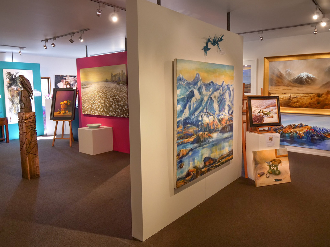 Wanaka Fine Art Gallery