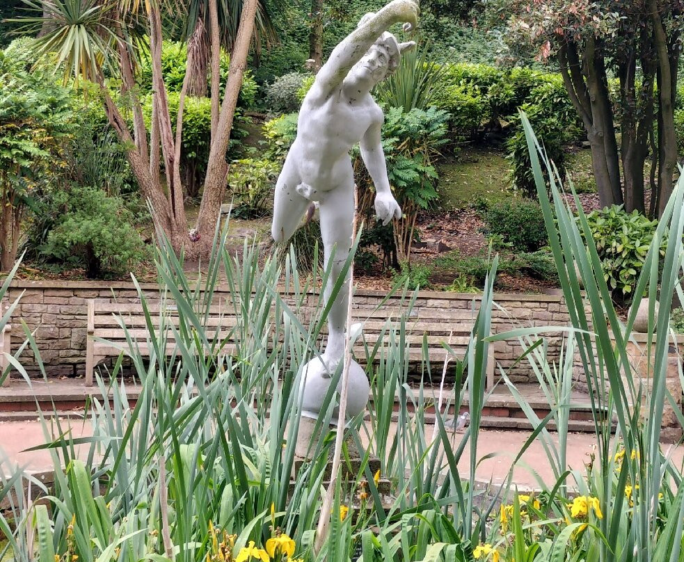 South Cliff Italian Gardens景点图片