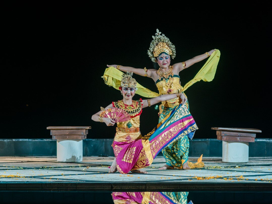 坎迪达沙皇家巴厘海滩俱乐部主图