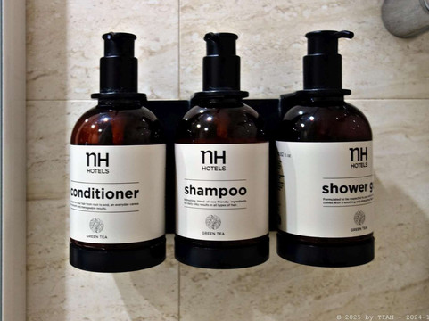 NH阿维尼达赫雷斯酒店主图