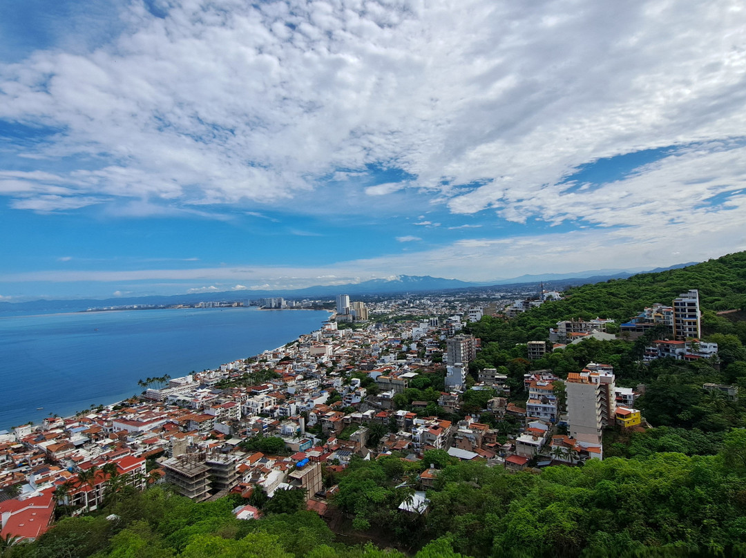 Mirador de La Cruz-瓦拉塔港必去景点