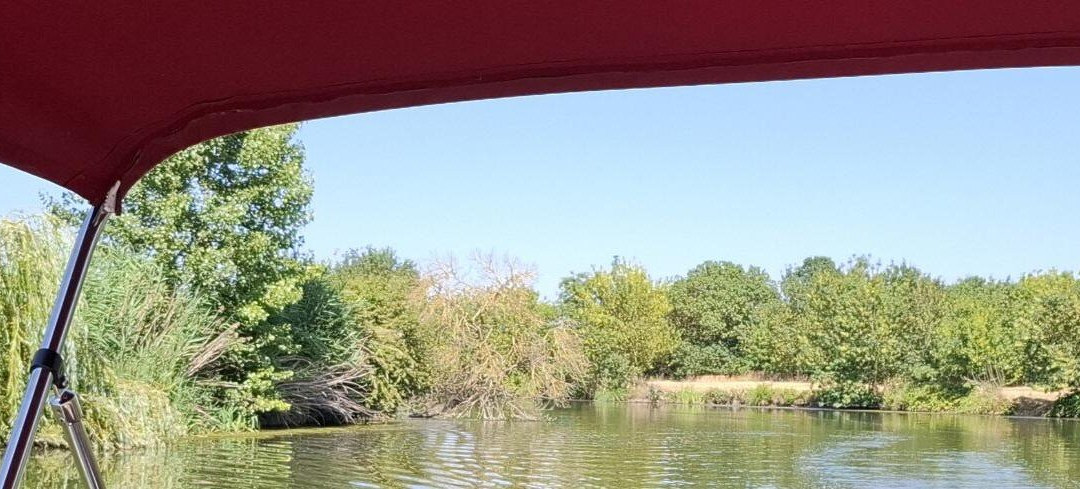 Embarcadère du Marais Poitevin-Marans必去景点