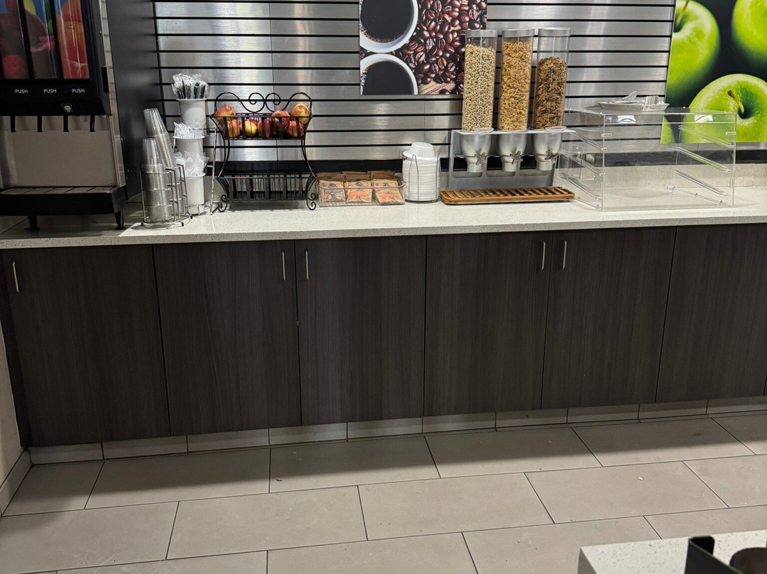 La Quinta Inn & Suites by Wyndham Chattanooga - East Ridge主图