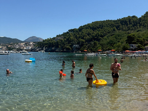 Tour In Barca Da Alessandro-Palinuro必去景点