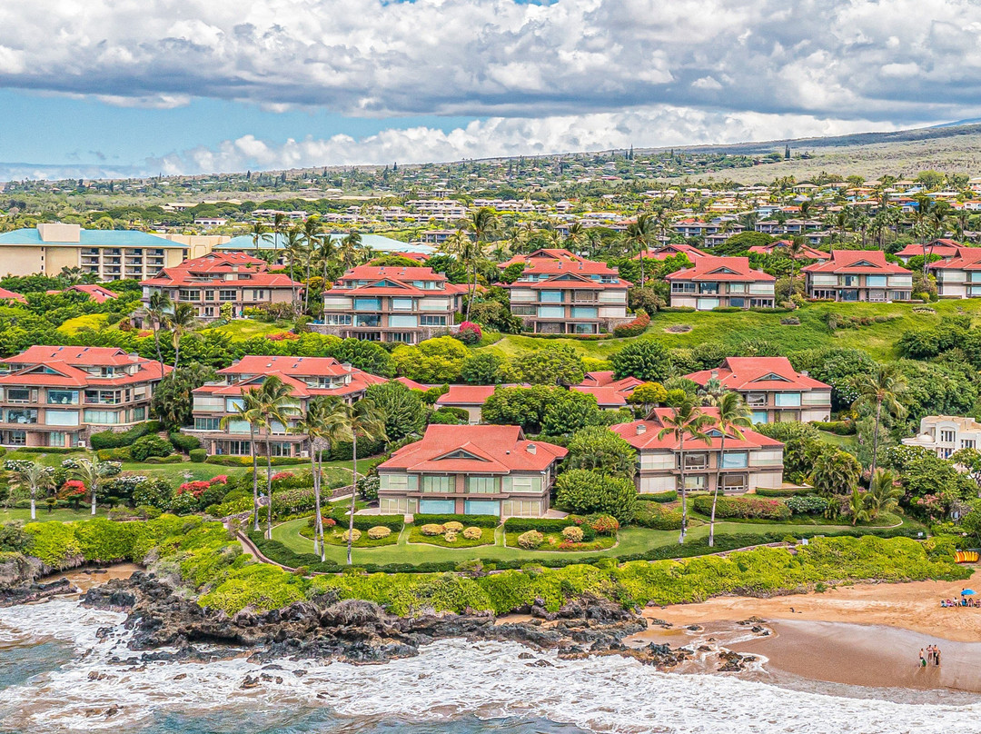 Wailea Point, Coraltree Residence Collection