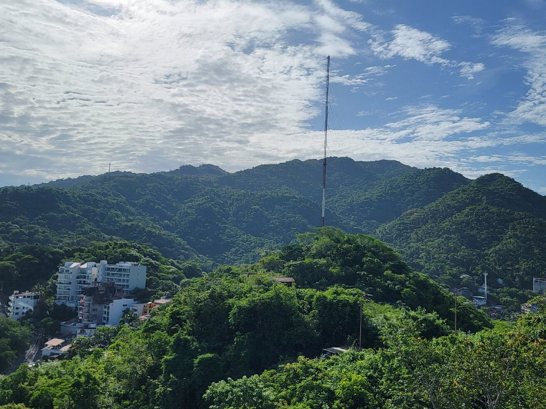 Mirador de La Cruz-瓦拉塔港必去景点