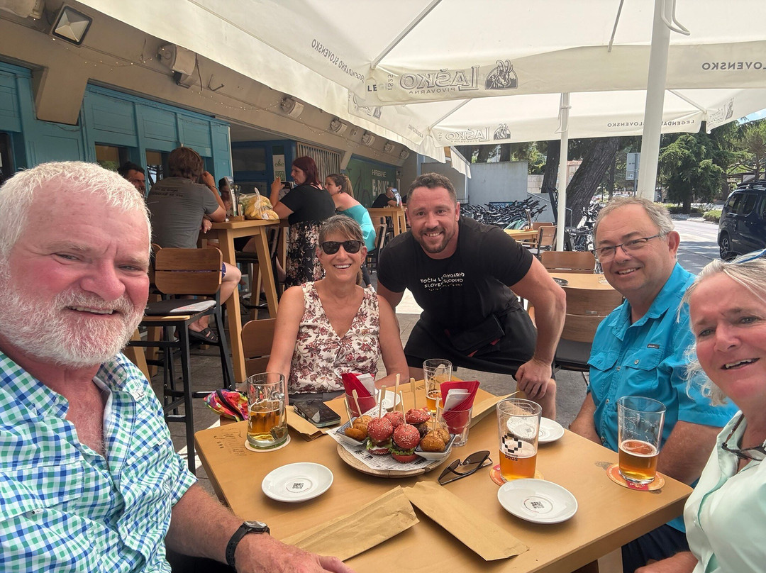 Mažinin, Snack & Wine Bar主图