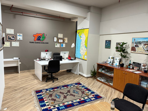 Tours Albania & Balkans-地拉那必去景点