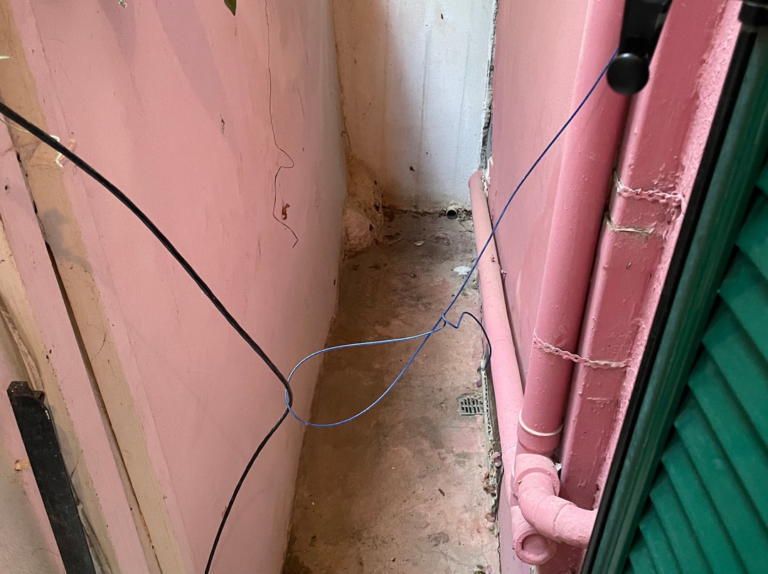 Logan's Beach Hotel主图