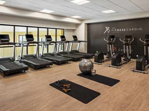 万豪布卢明顿诺马尔酒店&会议中心主图