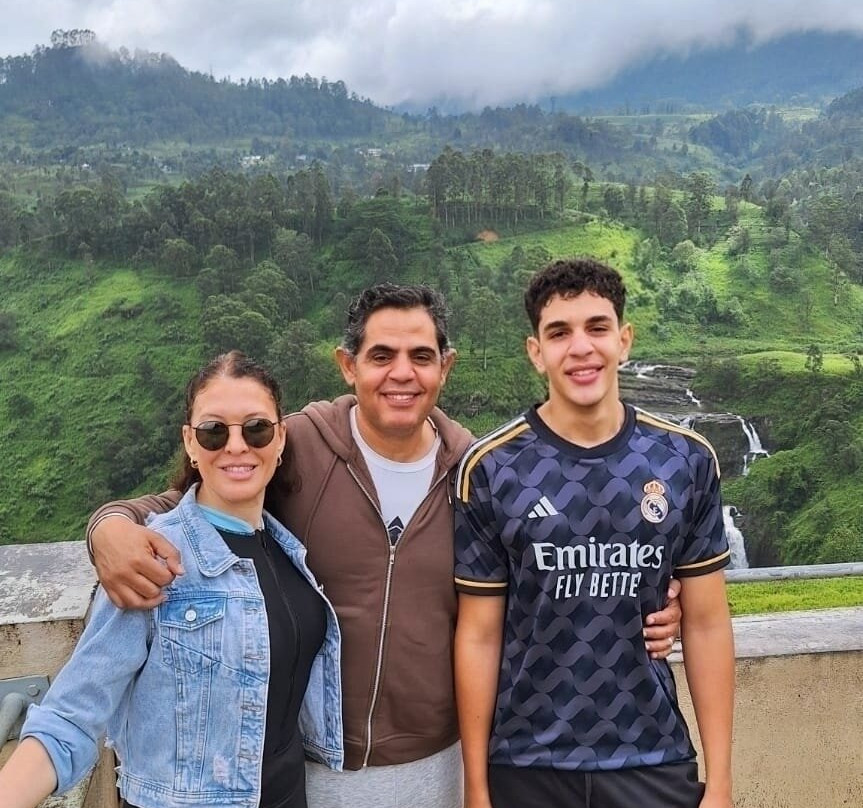 Dazzling Tours-康提必去景点