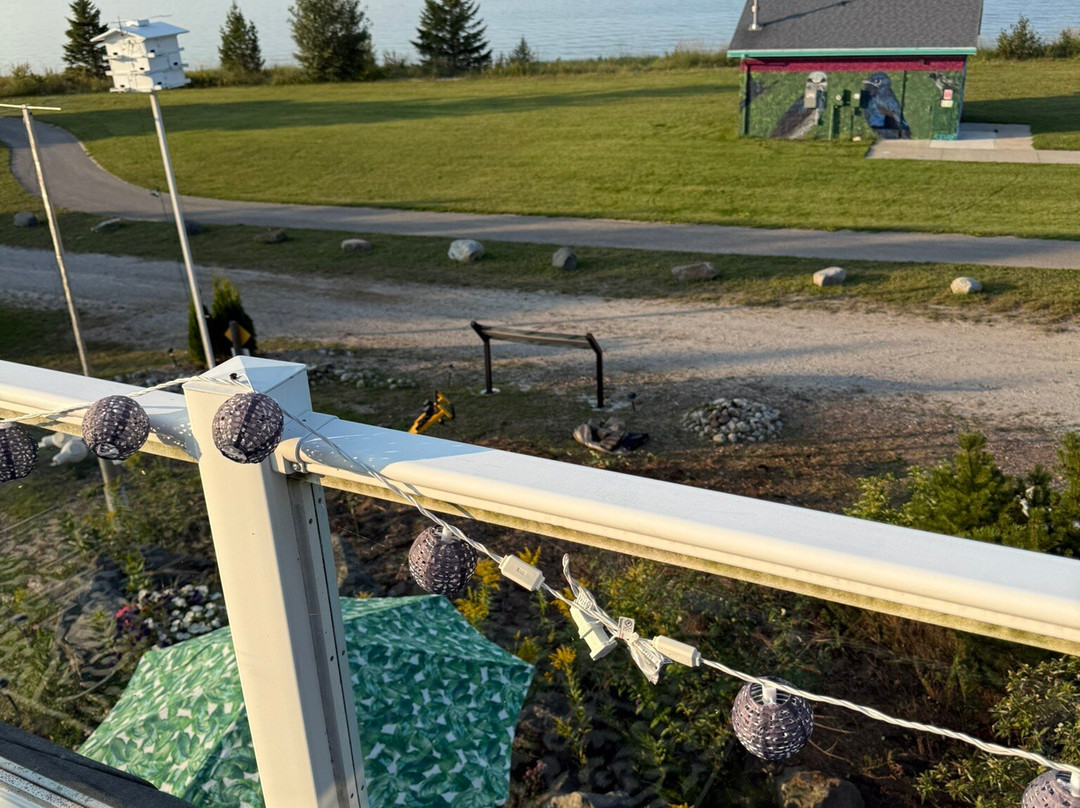 Purple Martin Lakeside Inn & Nature Center主图