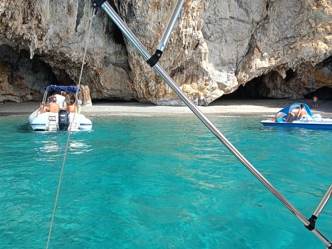 Noleggio Barche Blue Marine-Marina di Casal Velino必去景点