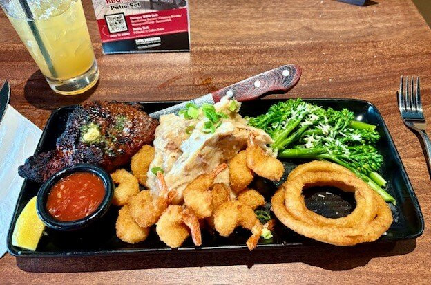 Mr Mikes SteakhouseCasual - Stony Plain