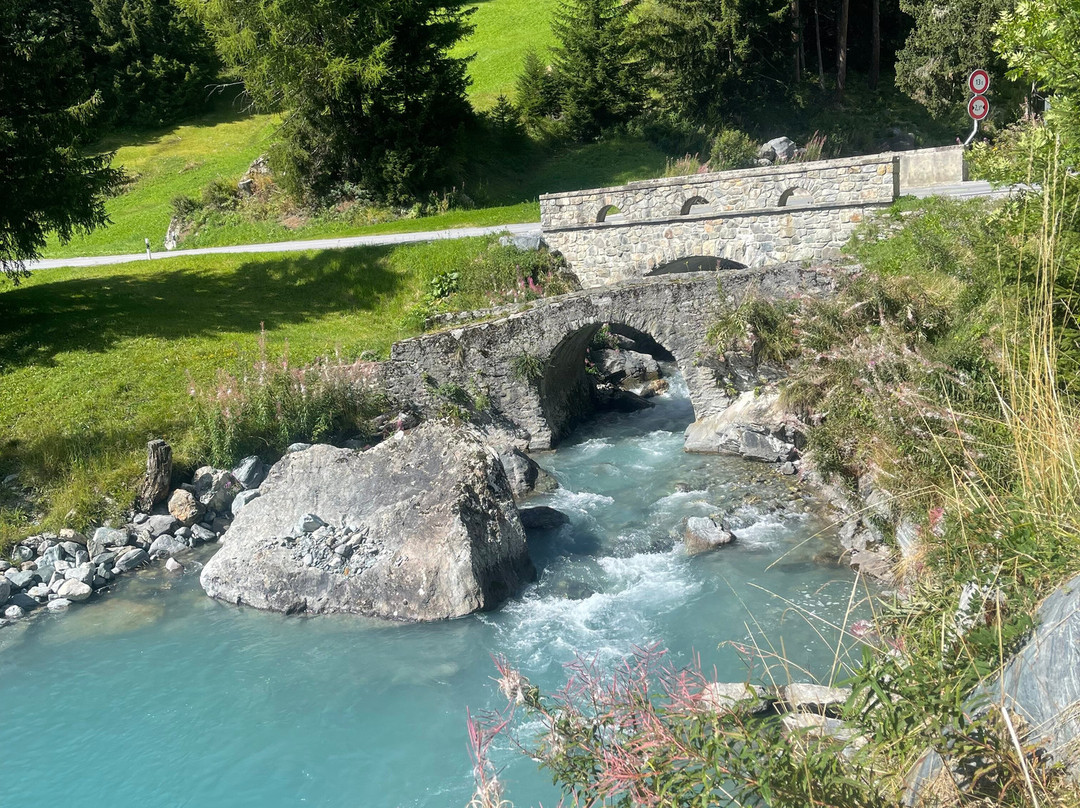 Ride and Smile-克洛斯特必去景点