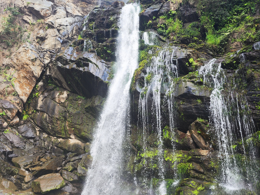 Chizua Waterfalls  Mikumi National Park-米库米国家公园必去景点