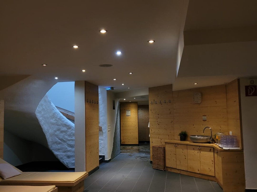 Sporthotel Cristall主图