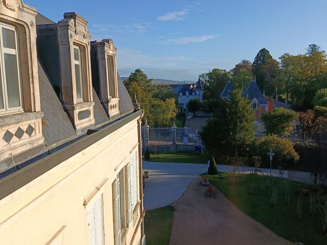 Domaine Château de Citeaux-默尔索必去景点