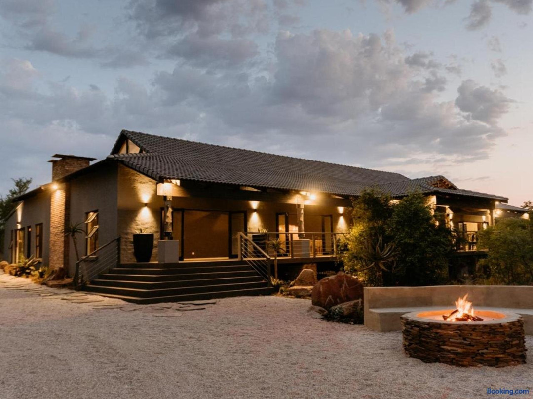 Stay At Simbali