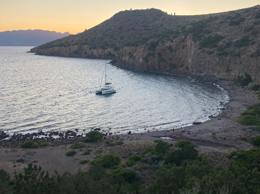 Istion Yachting-雅典必去景点