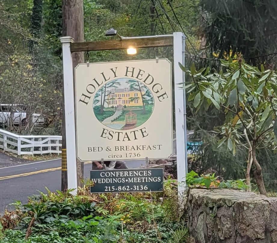 HollyHedge Estate主图