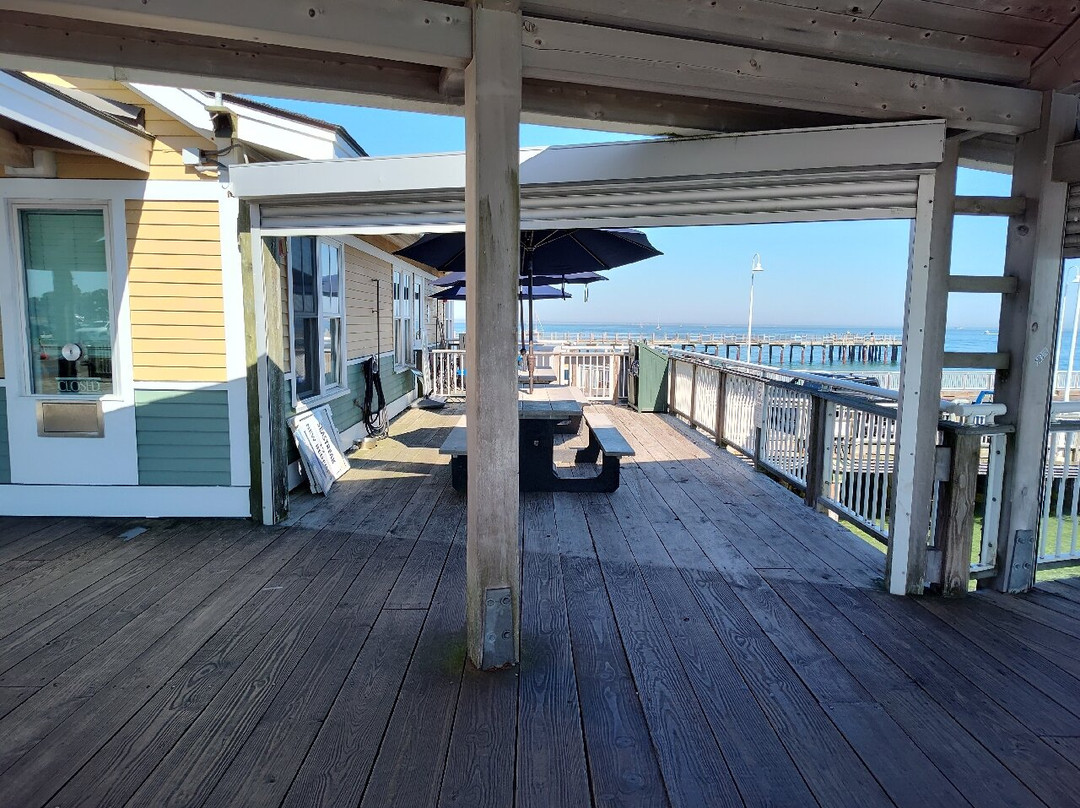 The Steamship Authority-Oak Bluffs必去景点