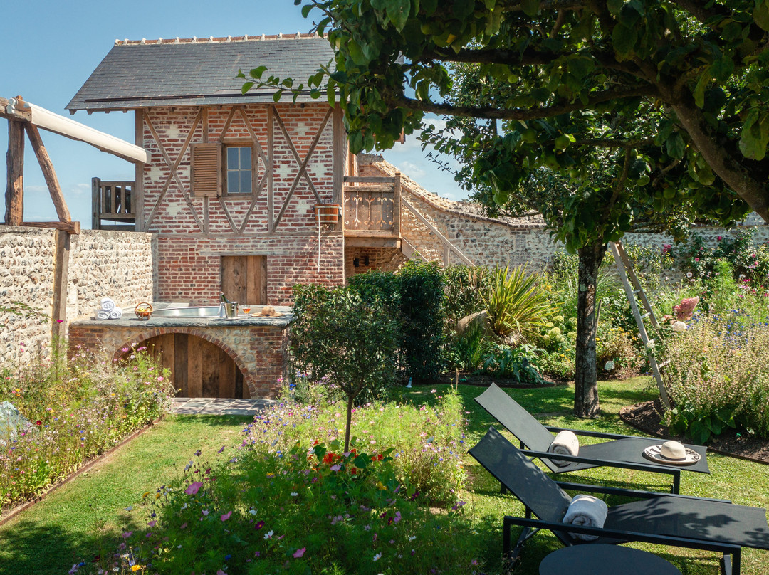 圣西米恩农场酒店主图