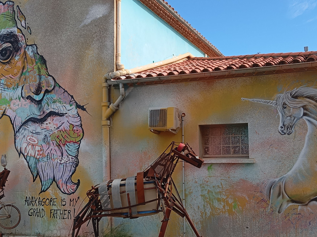 Spiktri Street Art Universe Museum-Ferrals-les-Corbieres必去景点