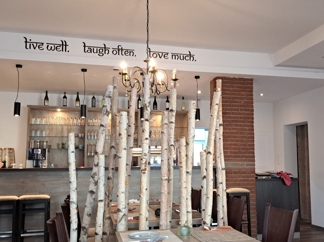 SIYA Indian Tandoori Restaurant