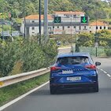 Madeira hot Wheels rent a car-沙尔必去景点