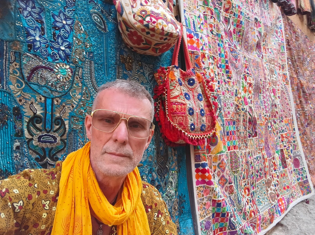 Desert Art Gallery-杰伊瑟尔梅尔必去景点