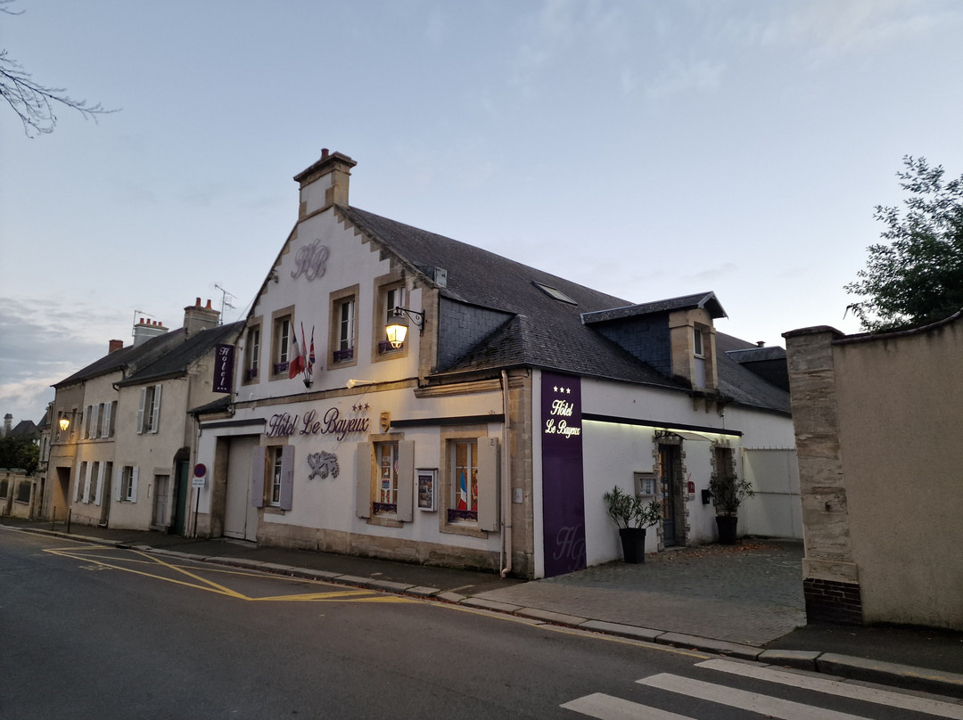Hotel Le Bayeux主图