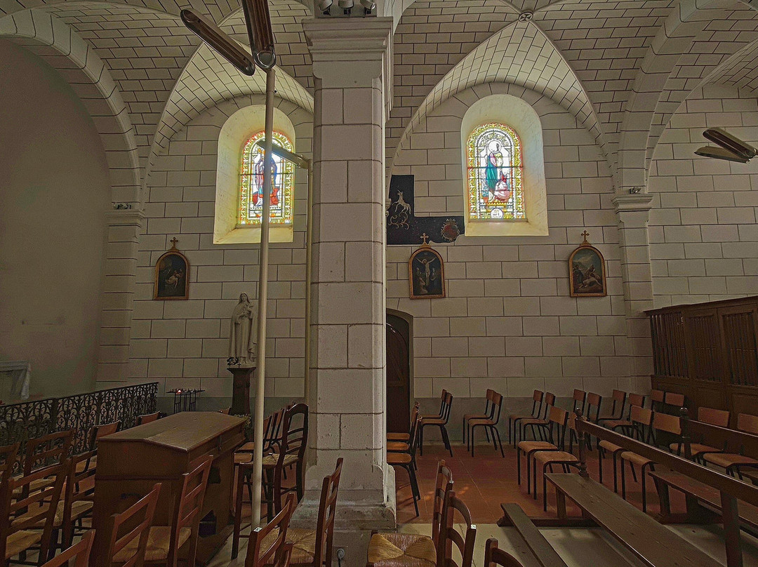 Église Saint-Saturnin-Quinsac必去景点