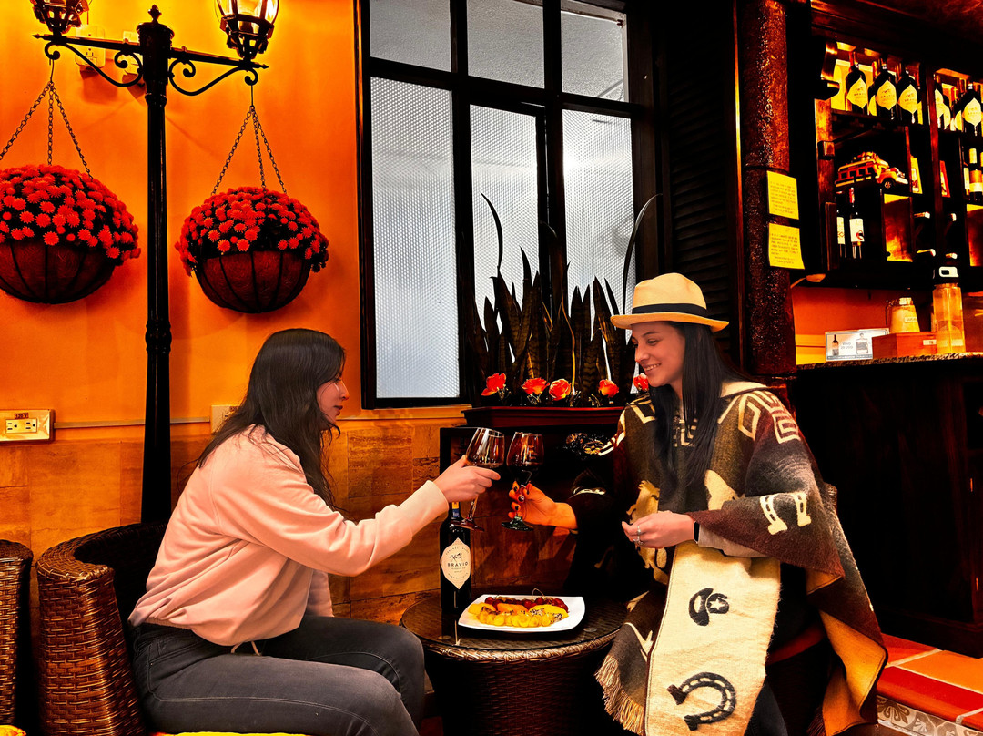 Friends Hotel & Rooftop主图