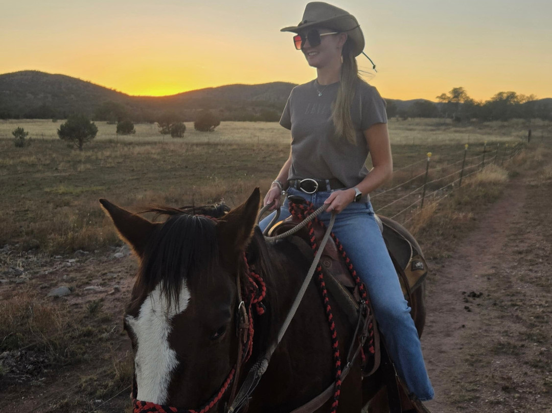 Double R Ranch-Elgin必去景点