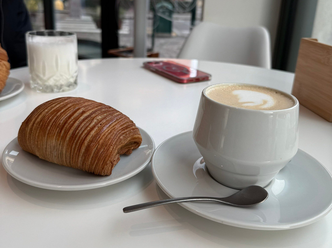 La Serra Laboratorio Di Pasticceria