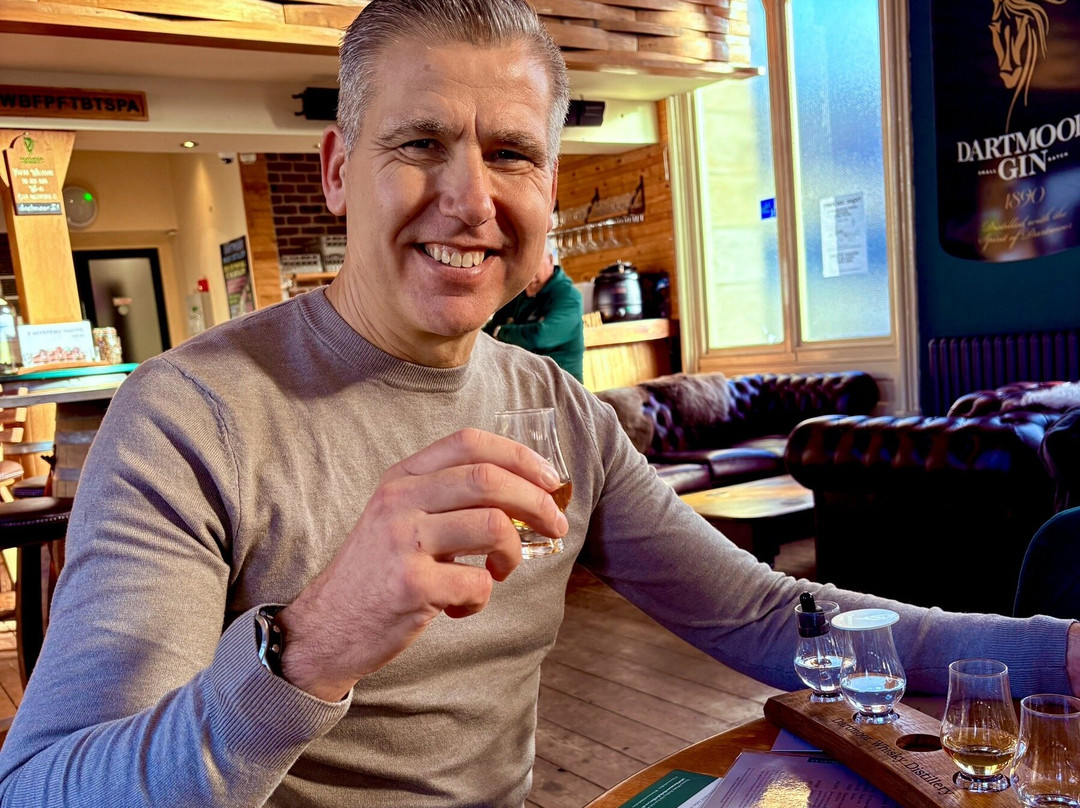 Dartmoor Whisky Distillery-Bovey Tracey必去景点