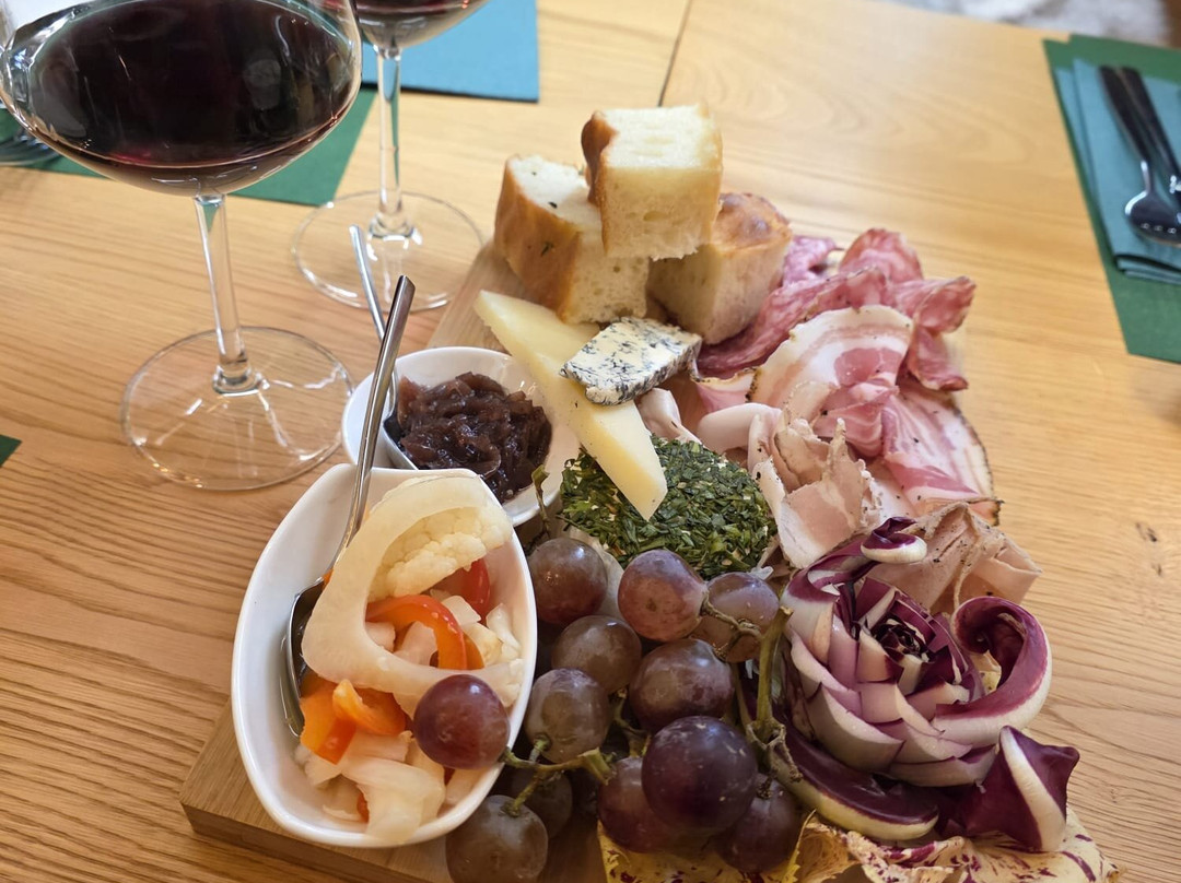 Agli Zattieri-Crocetta del Montello必去景点